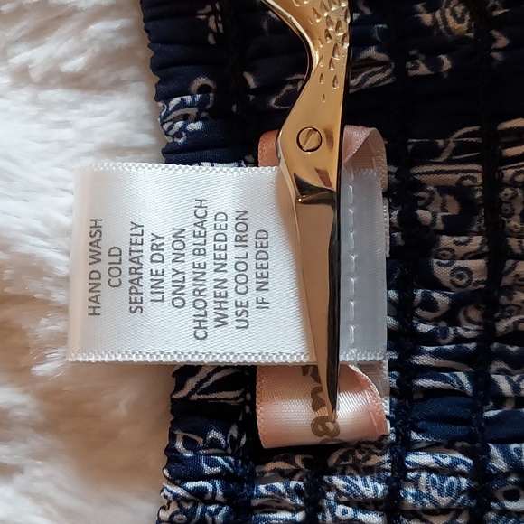 Band of Gypsies Navy Blue & White Paisley Bandana Sleeveless Mini Dress Size L - Picture 10 of 10